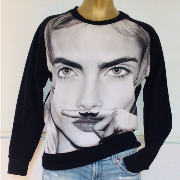 LAST ONE! ELEVEN PARIS NWOT Cara Delavingne SWEATSHIRT Small - Picture 8 of 16